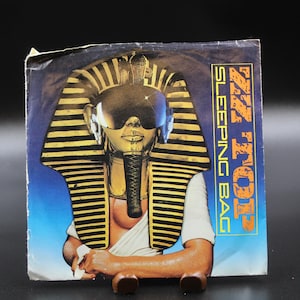 ZZ Top, Sleeping Bag | 45 RPM Vinyl Record Single | Vintage 7&quot; Record | Collectible Jukebox Music | Single Album | Vintage Vinyl