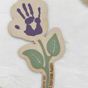 Personalized Mother&#39;s Day Gift, Mother&#39;s Day, Mom Gift, Gift for Grandma, Handprint Sign, Flowers Handprint, Gift for Mom, Flowers For Her