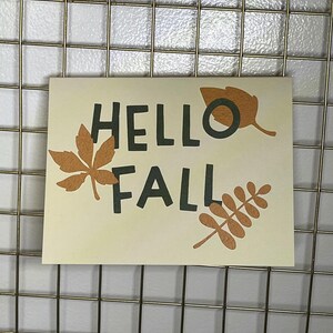 Hola tarjeta de otoño