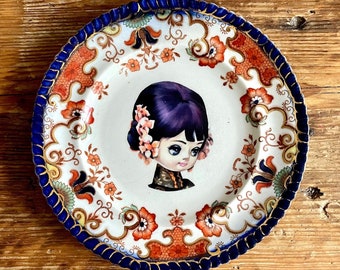 Pose Doll on Vintage Plate wall art - signed on reverse OOAK / Altered Art / Big Eyes / Bradley Doll / Wall hanging / Asian Japanese Chinese