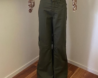 Pantalon Levi's Velours Côtelé Vintage - Taille 36x31, Vert, Années 60/70 - Occasion Délavé