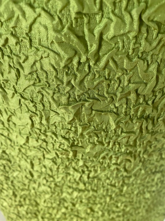 Vintage 60s Mod Textured Crepe Flutter Sleeve Gre… - image 2