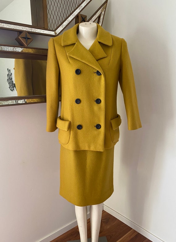 60s Mustard Wool Jacket Skirt Suit - image 3