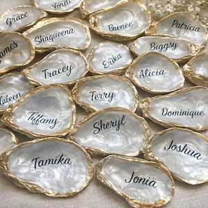 Oyster Shell Place Cards for Beach Wedding Table Decor Formal Event Seashell Party Favor for Luxury Wedding Table Setting Gifts Name Cards