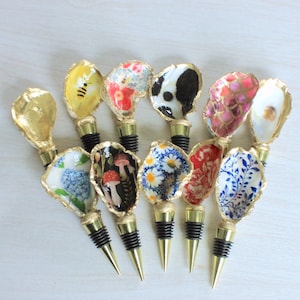 Shell Wine Stopper Wine Bottle Stopper Bulk Wedding Favors Bridesmaids Gifts Housewarming Gift Wine Lover Gift Oyster Shell Art Gift Ideas