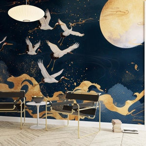 Carta da parati con uccelli gru asiatici blu scuro, carta da parati con paesaggio di aironi, murales con notte e luna, carta da parati per camera da letto, uccelli visitatori su tela