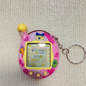 Bandai Tamagotchi Connection English Version 4 Pink Mascot Shell Asia / Oceania Version
