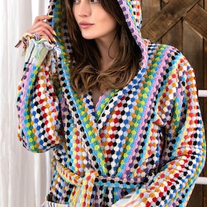 Handwoven Turkish Cotton Bubble Robe: Soft Organic Bathrobe