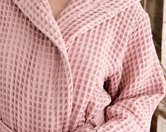 Organic Cotton Bathrobe with Waffle Texture - Soft & Absorbent