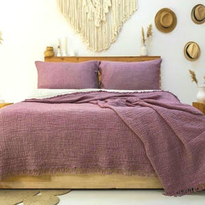 Organic Cotton Luxury Muslin Bedspread: 4-Layer King Size Extra Soft Blanket