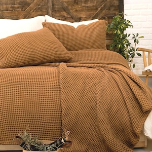 Organic Cotton Waffle Bedspread: Throw Blanket & Pillowcase