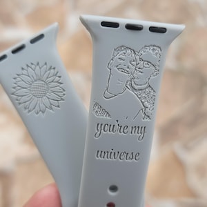 Portrait personnalisé, bracelet floral en silicone, fleurs sauvages, mois de naissance, gravé au laser, bracelet Apple Watch, cadeau de Noël, cadeau d&#39;anniversaire, cadeau d&#39;anniversaire