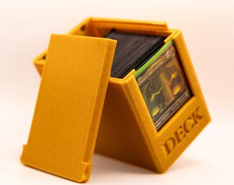 Magic the Gathering Commander Deck Box for over 100 double sleeved cards + space for tokens! Gold