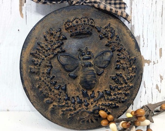Blackened Beeswax American Folk Art Queen Royal Bee Skep Ornament Honey Cinnamon Scented with Saigon Cinnamon Rub