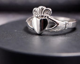 Bague Claddagh irlandaise faite main en argent sterling/Celtique Amour et amitié