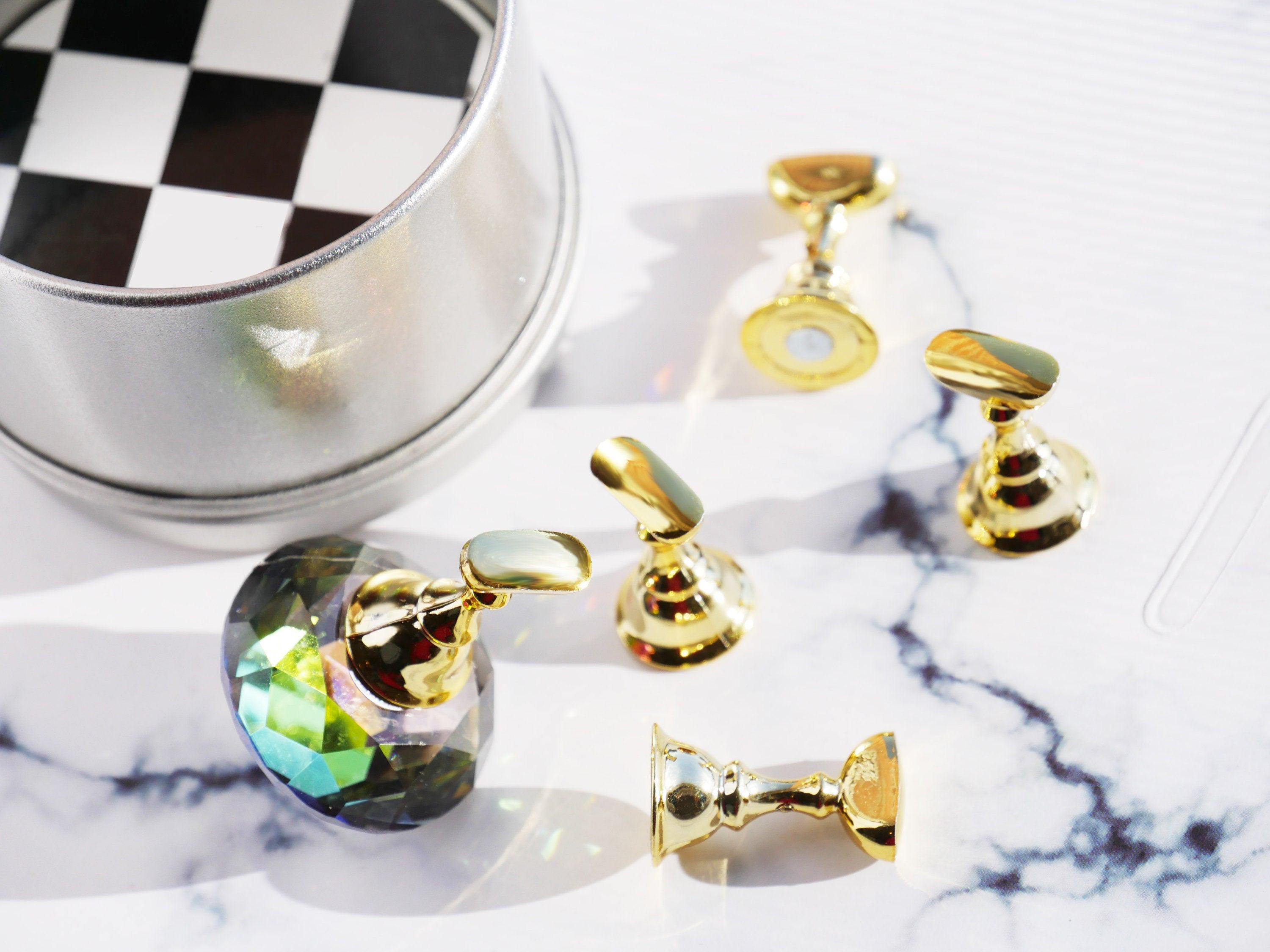 Nagelspitzen-Ständerhalter Set – 5 Magnetische Halter Golden, Für Nagelkunst-Übung & Display
