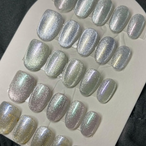 15ml Aurora Cat Eye Silver Snowlight UV Gel