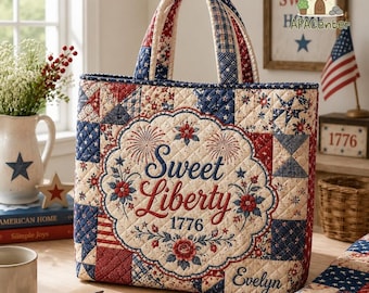 Personalized USA Flag Quilted Tote Bag, Independence Day Party Handbag for Women, Personalized 250th Anniversary Gift for Her, Freedom Gifts