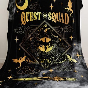 Quest Squad Onyx Storm Blanket, Fourth Wing Blanket, Onyx Storm Quest Squad Broccoli, Ridoc Romantasy Fan Gift, Dragon Rider Bookworm Gifts Bild 2