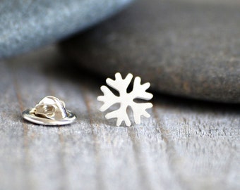 Snowflake Lapel Pin in Sterling Silver, Silver Snowflake Tie Tack