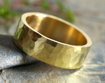 7mm Wide Hammered Effect Wedding Band, Yellow Gold Wedding Ring, Rustic Wedding Ring, Unisex Wedding Band