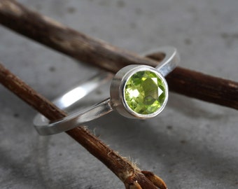 Peridot Ring in Sterling Silver, August Birthstone Ring