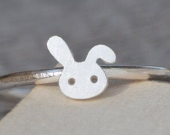 Small Rabbit Ring in Sterling Silver, Silver Bunny Ring