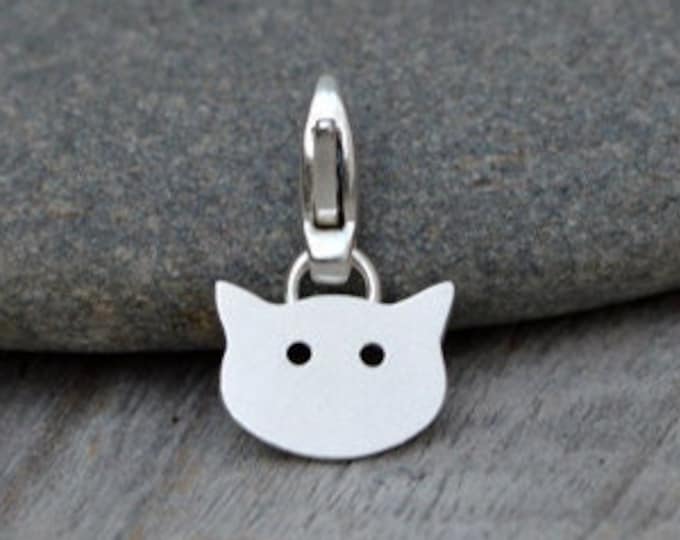 Cat Charm in Sterling Silver, Silver Cat Charm
