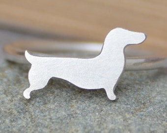 Dachshund Ring in Sterling Silver, Silver Sausage Dog Ring