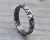 Harlequin Ring in Black Silver