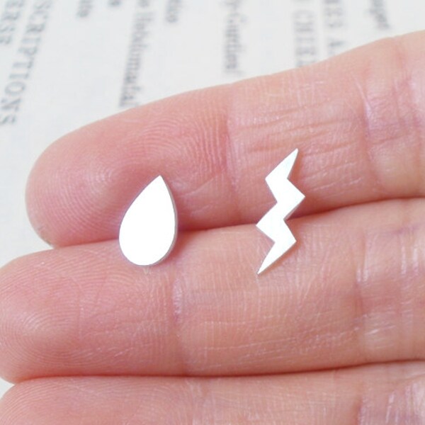 2 Single Stud with a pair of heavy duty earring backs for Asleigh