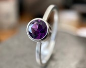 7mm Amethyst Ring in Sterling Silver, Amethyst Solitaire Ring, February Birthstone Ring