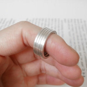 Stacking Ring in Sterling Silver, Plain Silver Rings imagem 2