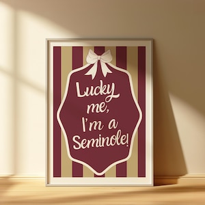 Seminoles 3:4 Print | Modna kokardka na ścianę | Bordowy + Złoty | Wystrój pokoju w stylu preppy | Apartament | Akademik | Sztuka na wózku barowym | Seminoles