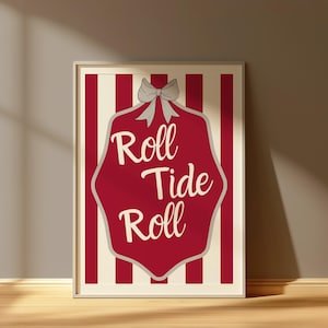 Alabama 3:4 Print | Roll Tide Bow Wall Art | Crimson + White | Wystrój pokoju w stylu preppy | Apartament | Akademik | Sztuka wózka barowego