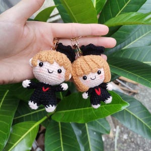 Handgemachter Abschluss-Puppe-Jungen und Mädchen-Schlüsselbund klein, Mini, niedliches Abschluss-Geschenk mit Kappe gefüllte Puppe Palm-große Andenken-Erinnerungs-Souvenirs