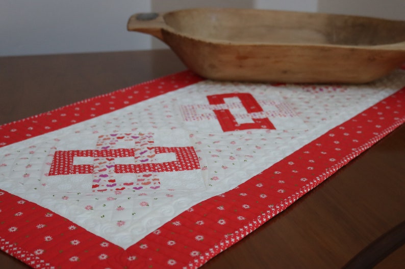 Daydream Quilt + Table Runner Pattern (paper) QLD206 - Etsy