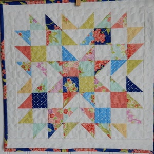 Summer Star Mini Quilt PDF Pattern image 3