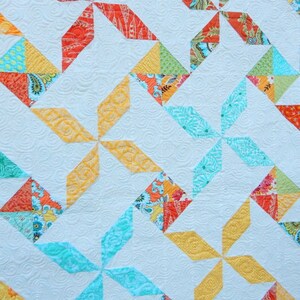 Summer Swirls Quilt Paper Pattern image 2