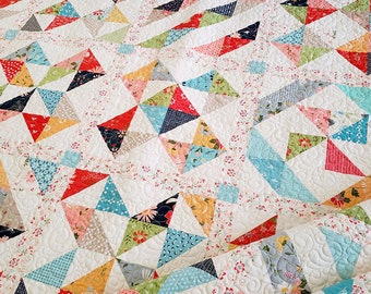 Triangle Square Dance Pattern (Paper) - Quilting Life 2019 BOM