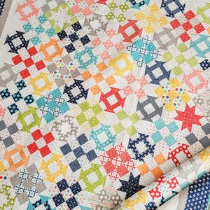 Happy Go Lucky Quilt Pattern QLD 224 (PDF)