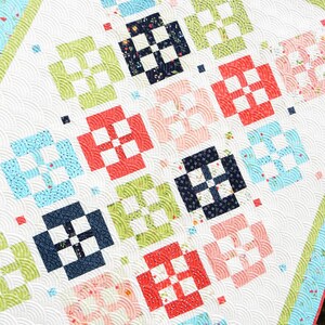 Porch Swing Quilt Pattern (PDF) - Etsy