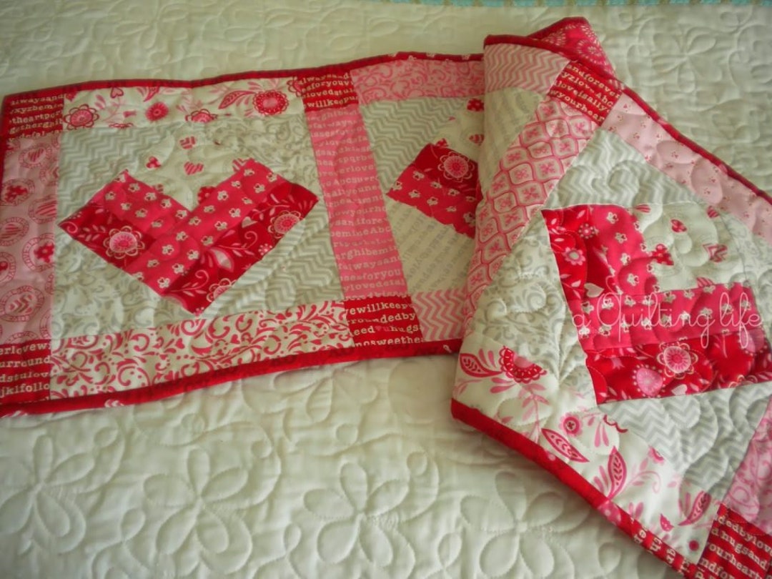 Patchwork Heart Table Runner PDF Only - Etsy