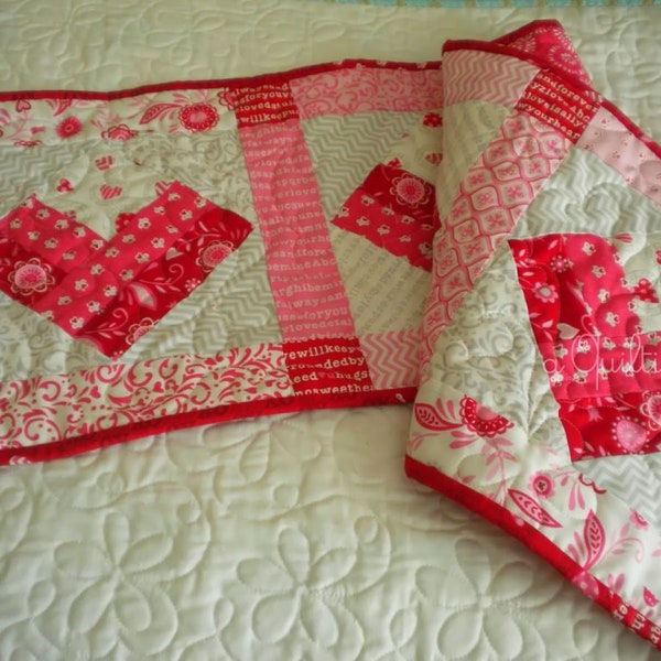 Patchwork Heart Table Runner PDF Only