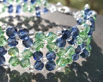 Woven glass crystal beaded bracelet