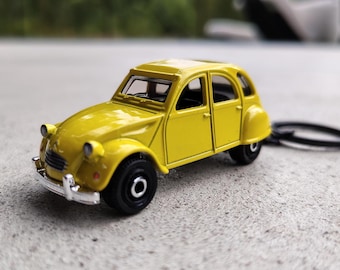 Keyring Citroen 2CV porte-clé Schlüsselring Llaverto Schlüsselanhänger key pendant sleutelhanger model car miniature great gift birthday OLd