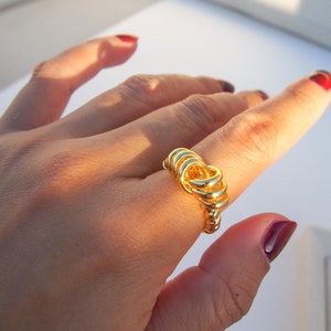 Gold Twisted Adjustable Ring, Elegant Spiral Open Band for Women, Minimalist Gold Jewelry, Stackable Ring, Perfect Gift for Her