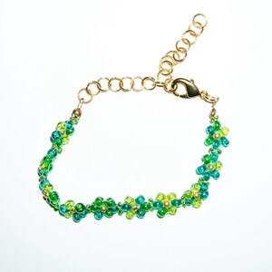 Beaded Flower Bracelet, Green Flower Beaded Bracelet, Green Floral Bracelet, Aesthetic Jewelry, Gifts for Her, Beaded Flower Chain Bracelet