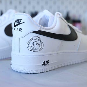 Baskets Nike Air Force 1 Personnalisées Naruto Bleu Foudre - Animé Sasuke - Custom Ninja Air Force