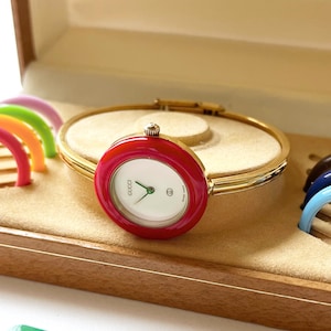 Vintage Gucci-horloge - 8 kleuren, maat 16 cm, gouden horloge, ledi-horloge